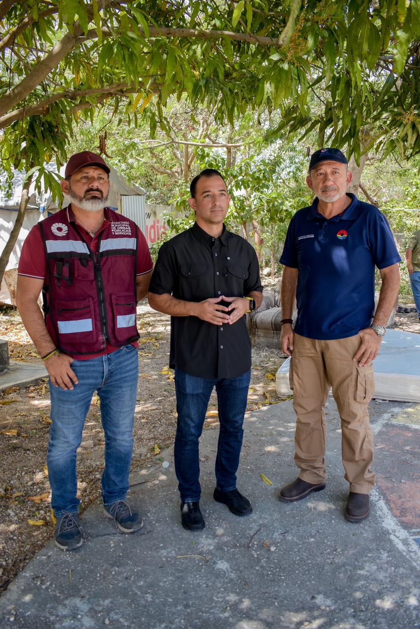 uploads/6/32/01 (2870).Jpeg